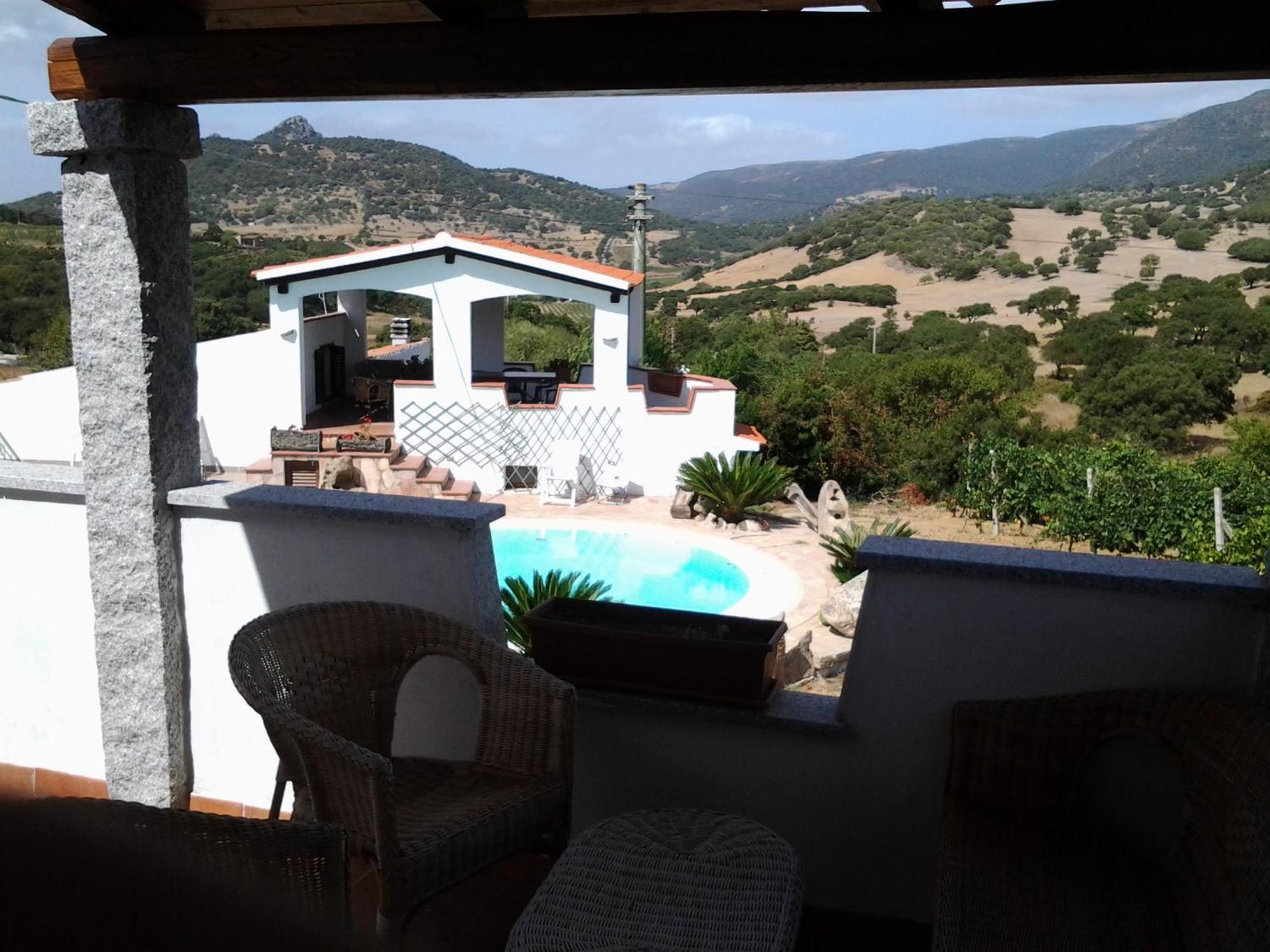 Agriturismo B&B Domo De Resteblas Berchidda Buitenkant foto